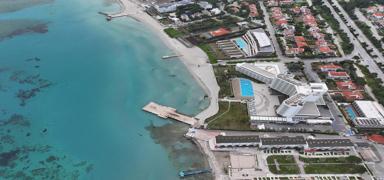 Ege Denizi'ndeki deprem frtnas sonras turistler rotay Trkiye'ye evirdi