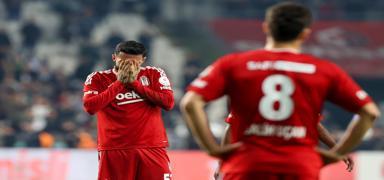 Beikta taraftarndan futbolculara tepki!