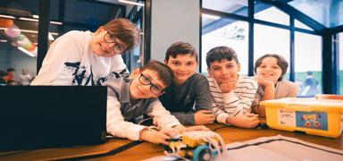 T3 Vakf'nn destekledii DENEYAP rencileri, Robotik ve Kodlama Proje enliinde yart