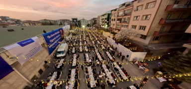 AK Parti Ankara tekilat sokak iftarnda bulutu