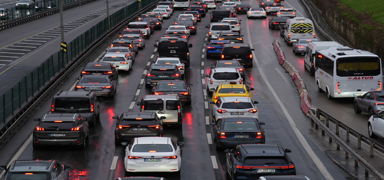 stanbul'da trafik younluu yzde 83'e kadar kt