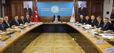 Bakan Bolat duyurdu! Hedef 30 milyar dolarlk ihracat