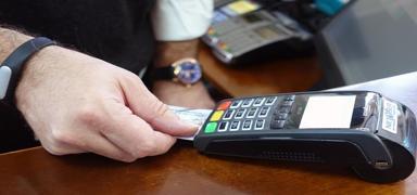 ubat aynda kartl demeler 1,5 trilyon liray at