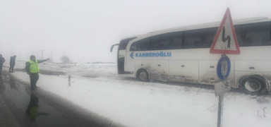 Yozgat'ta yolcu otobs kara sapland