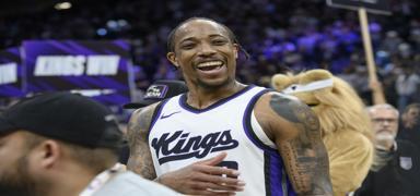 DeRozan 25 bin sayya ulat