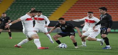 mit Milli Takm, Kosova'y 2 golle devirdi