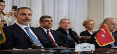 Kahire'de g�ndem 'Gazze'