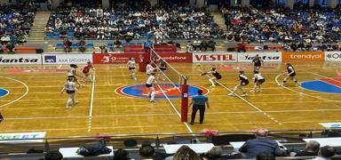 Trk Hava Yollar play-off ilk manda galip
