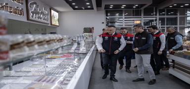 Bakanl�ktan bayram �ncesi tatl�c�lara s�k� denetim