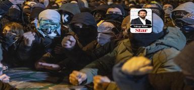 Yakup K�se yazd�: CHP'liler neden meydanlarda de�iller?