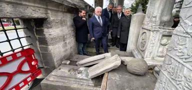 Vali G�l, provokat�rlerin sald�r�s�nda zarar g�ren camii ve hazireyi inceledi