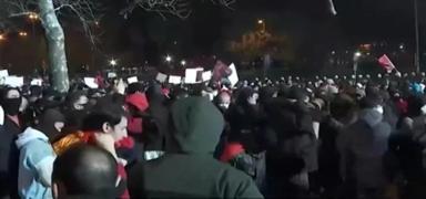 Ba�kan Erdo�an ve ailesine hakarete tepki ya�d�: Utan� vesikas� olarak tarihe ge�ti