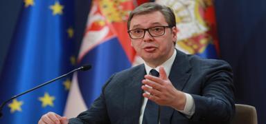 Vucic, S�rbistan'�n H�rvatistan B�y�kel�isini g�revden ald���n� duyurdu