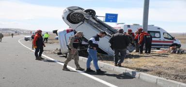 Kars'taki trafik kazasnda l says 2'ye ykseldi
