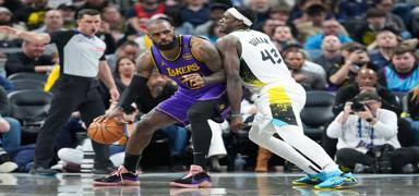 LeBron James'in son saniye basketiyle Lakers galip
