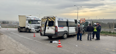 Kocaeli'de trla servis minibs arpt: Yarallar var