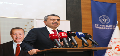 Bakan Tekin: Bayram neesini kimsesizlerin, hastalarn ve yallarn yreine de tamalyz