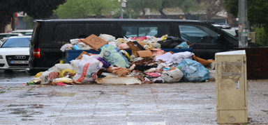 Belediye i��ilerinin grevi s�r�yor