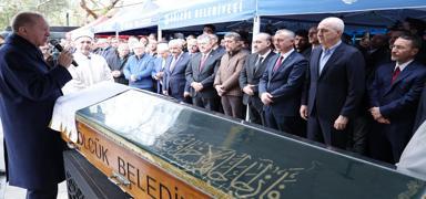 'Nevi ahsna mnhasr bir insand'