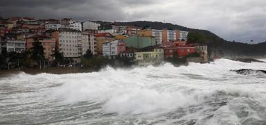 Giresun'da  ac� olay: 7 ya��ndaki �ocuk denizde can verdi