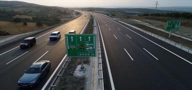 Ramazan Bayram'n da kapsayan 4 gnde otoyollardan 8,4 milyon ara geti