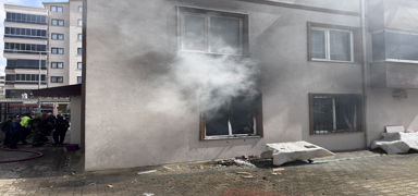 5 katl� apartmanda ��kan yang�n s�nd�r�ld�