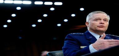 Trump g�revden ald�