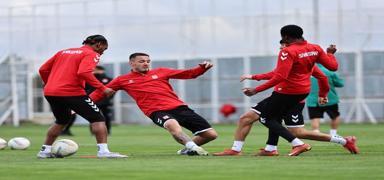 Sivasspor, aykur Rizespor karlamasna hazr