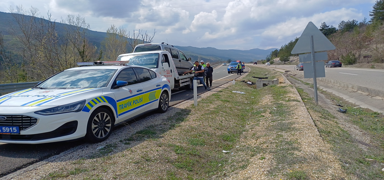 Karab�k'te hafif ticari ara� menfeze �arpt�: 1 �l�