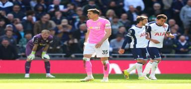 Tottenham 3 golle kazand! Southampton lige veda etti