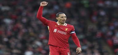 Virgil Van Dijk aklad! Liverpool'da kalacak m?