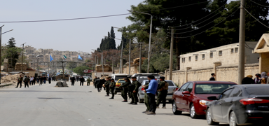 Terr rgt PKK/YPG Halep'ten ekiliyor! Konvoy halinde ehri terk ettiler