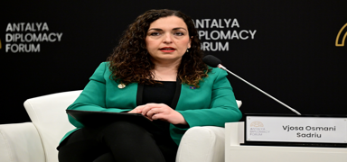 'Erdoan devlet kurma srecimizin salam bir stunudur'