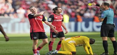 Bayer Leverkusen evinde 2 puan brakt