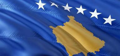 Bir lke daha Kosova'y tand