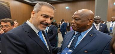 Dileri Bakan Fidan'dan diplomasi trafii: Liderlerle bir araya geldi