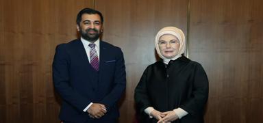 Emine Erdoan, skoya eski Babakan Humza Yousaf ile grt