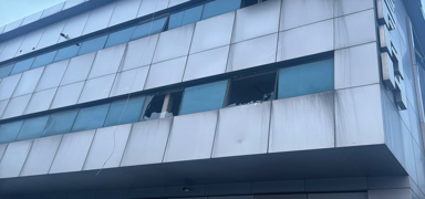 stanbul'da oto galeriye el yapm patlayc atld