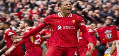Liverpool doludizgin ampiyonlua kouyor