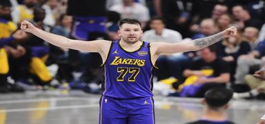 NBA'de normal sezonun ne kan olaylar