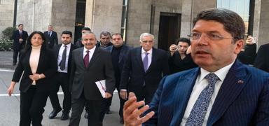 Adalet Bakan-DEM Parti grmesi ertelendi