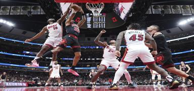 Miami Heat play-off'a gz krpt: Rakip Atlanta Hawks