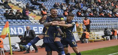 Kasmpaa, Sivasspor engelini 3 golle geti