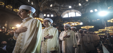 Ayasofya Camiinde hafzlk merasimi