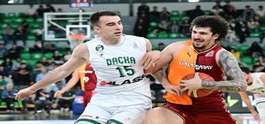 Galatasaray deplasmanda kayp