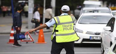 'S�r�c� aff�' g�ndemde yok