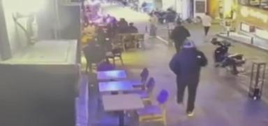 Einin gzlerinin nnde katledilmiti! Saldrgan iin karar