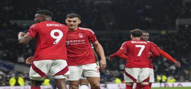 Nottingham Forest, Tottenham'a ans tanmad