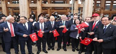 Bakan Bolat'n Japonya ziyareti yeni ibirlii kaplar aacak