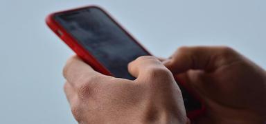 Depremin ard�ndan 'SMS ve internet tabanl� uygulamalar� kullan�n' uyar�s�